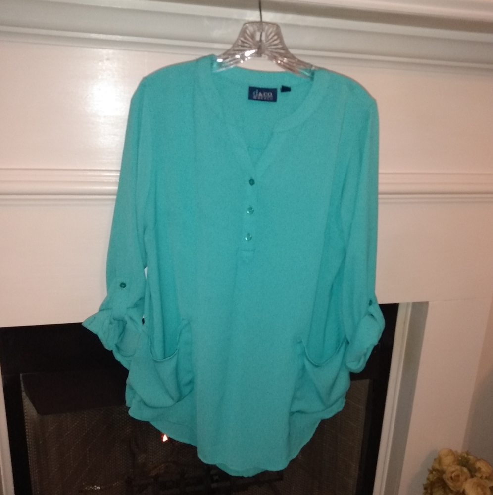 d&Co. Beach teal  oversized tunic top size Small